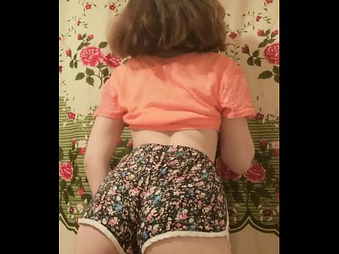 ❤️ Sexy jonge babe dy't har koarte broek op 'e kamera útstrielet ❤️❌ Moaie porno op fy.rex-porn-com.ru